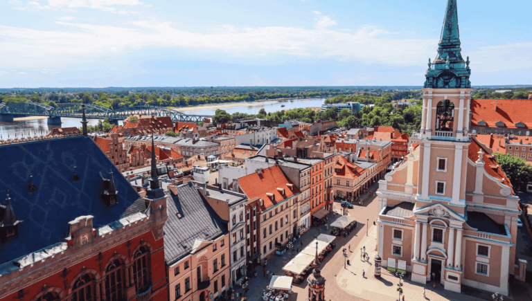 Gdzie zjeść w Toruniu? Kulinarny szlak blisko Starego Miasta