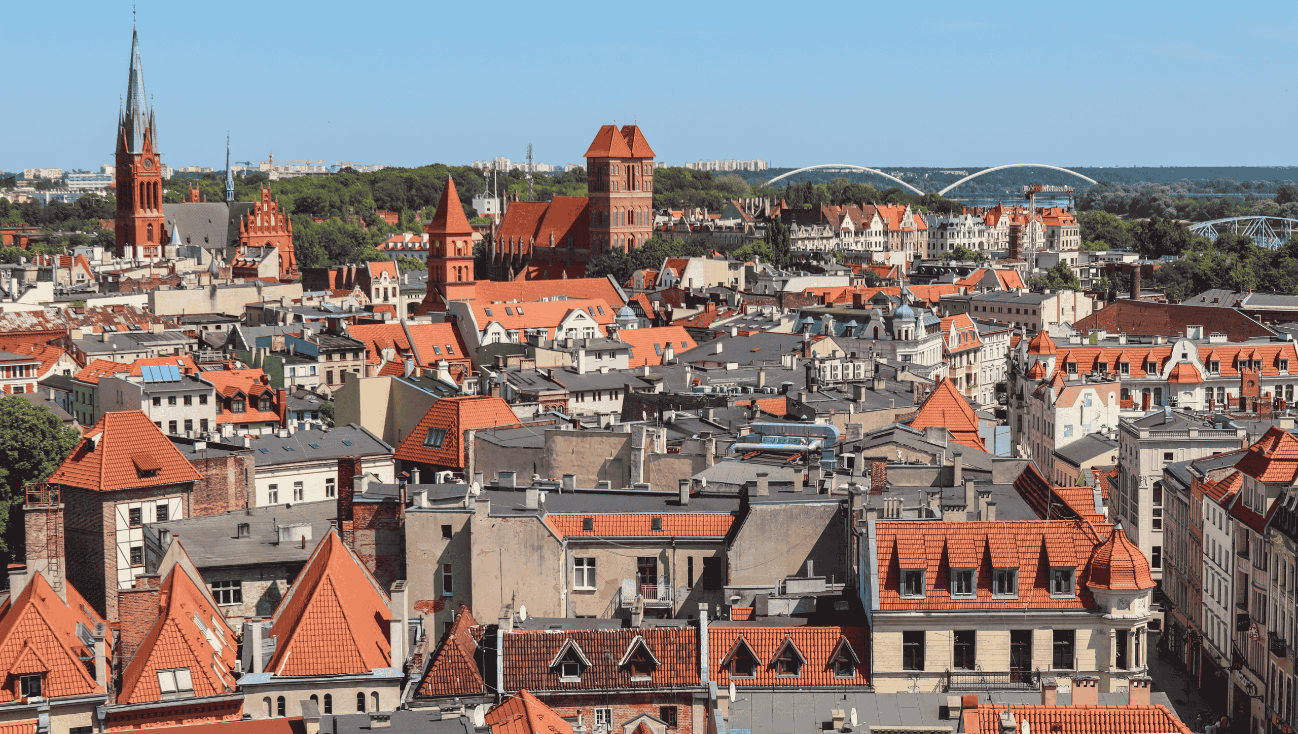 Zaręczyny w Toruniu: 5 miejsc jak z Paryża